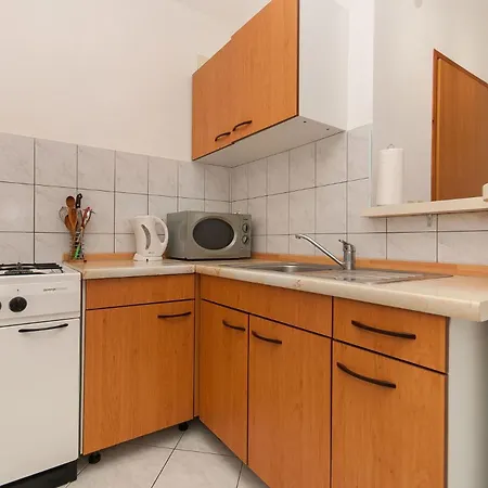 Apartment Franka *
