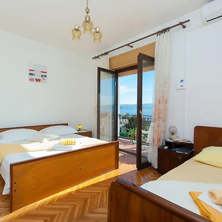 Franka Apartment